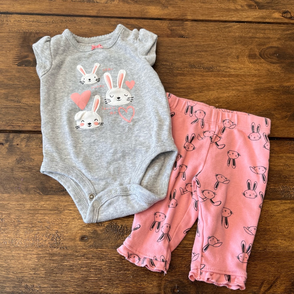 Carter’s Bunny onesie & pants set - 3 months